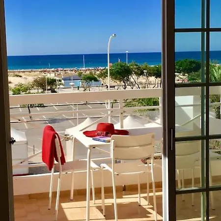 Апартаменты Apartamento T1 Frente Mar - 102 Монте-Гордо