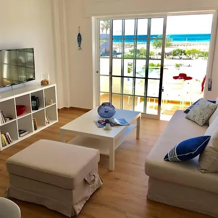 Апартаменты Apartamento T1 Frente Mar - 102